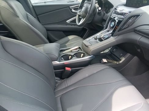 Used 2026 Acura RDX SH-AWD image 25