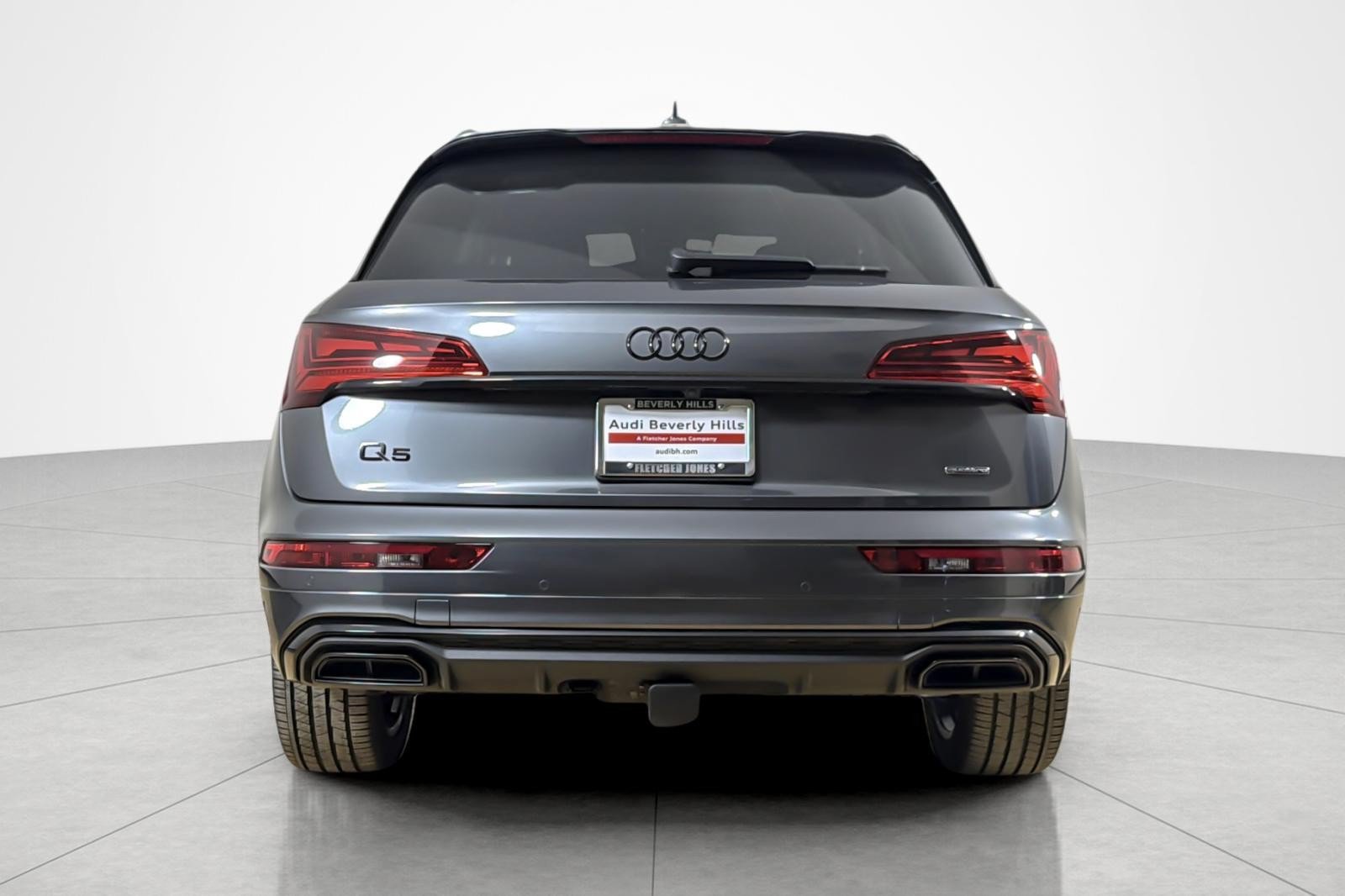 Used 2023 Audi Q5 2.0T Premium Plus w/ Premium Plus Package AWD/4WD image 4