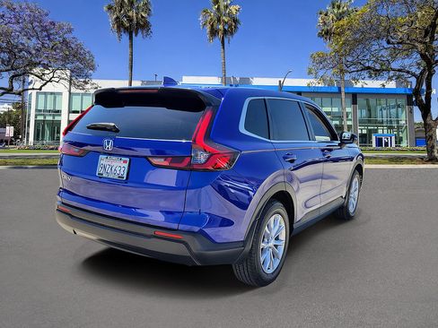 Used 2024 Honda CR-V EX image 3