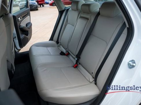 Used 2022 Honda Civic Touring image 11
