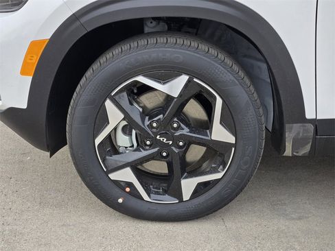 New 2026 Kia Seltos S image 35