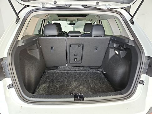 New 2026 Volkswagen Taos SE FWD image 12