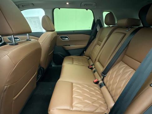 New 2026 Nissan Rogue Platinum w/ Platinum Premium Package AWD/4WD image 10