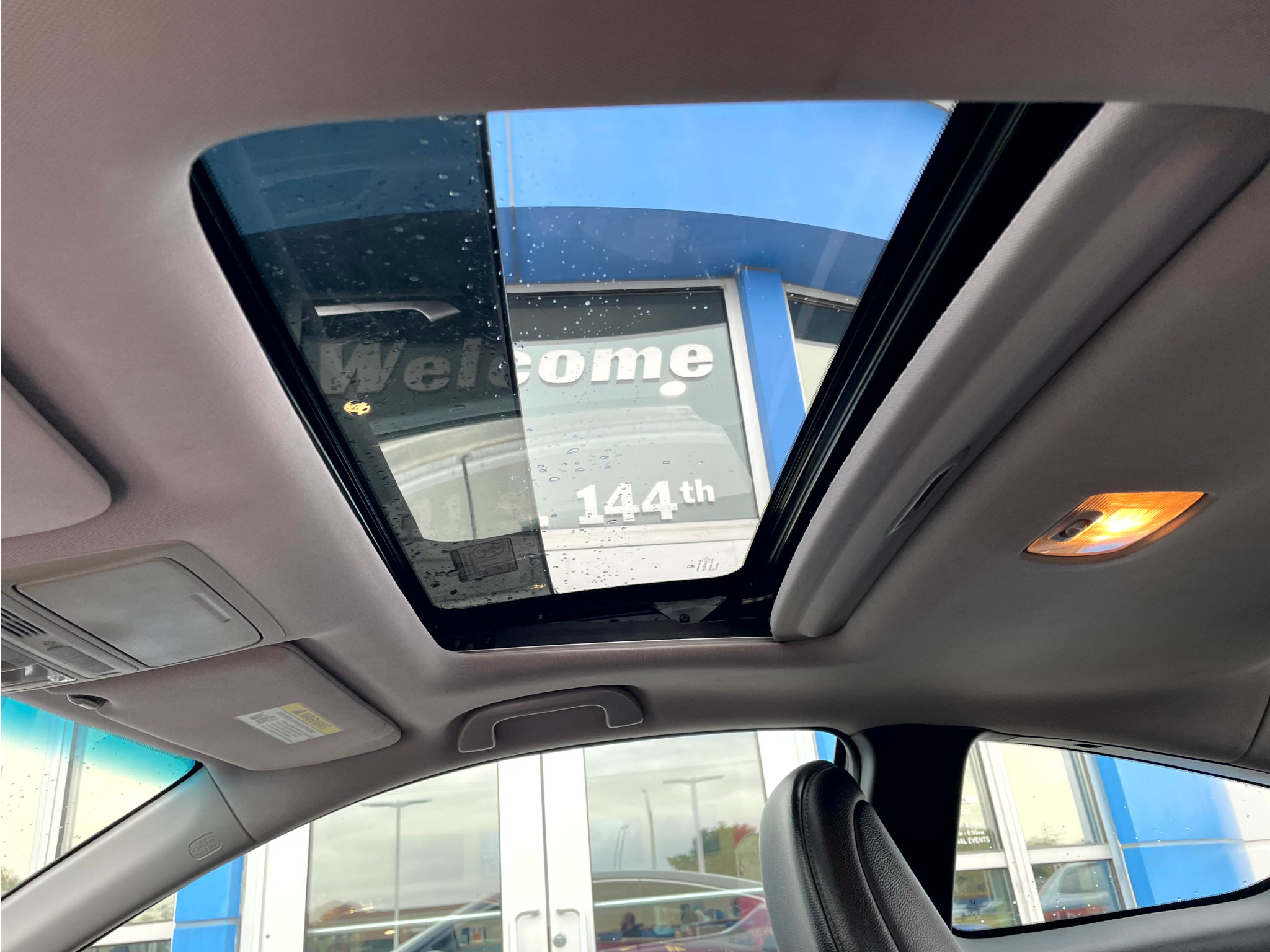 Used 2015 Honda Accord EX-L image 11
