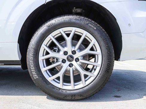 New 2026 Audi Q3 quattro 2.0T AWD/4WD image 13