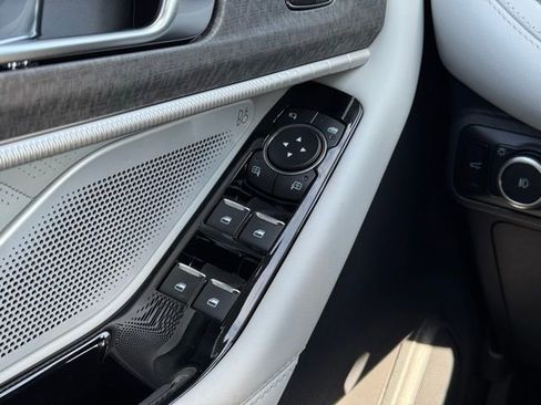 New 2026 Ford Explorer Platinum w/ LUX Leather Package image 30