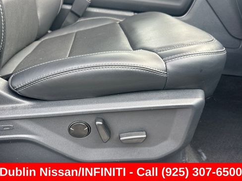 Used 2025 Ford Expedition Max Platinum AWD/4WD image 25