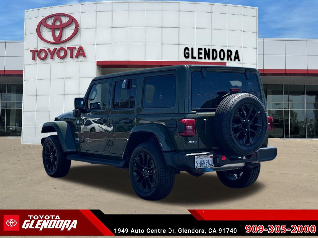 Used 2024 Jeep Wrangler Unlimited Sahara AWD/4WD image 7