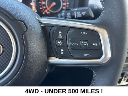 Used 2026 Jeep Wrangler Sahara image 9