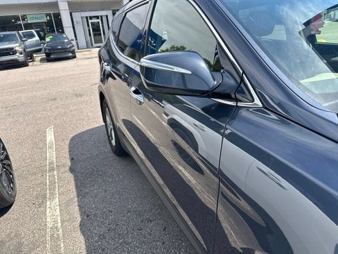 Used 2018 Hyundai Santa Fe Sport FWD image 20