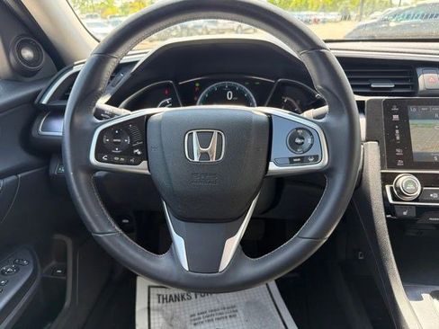 Used 2016 Honda Civic Touring image 23
