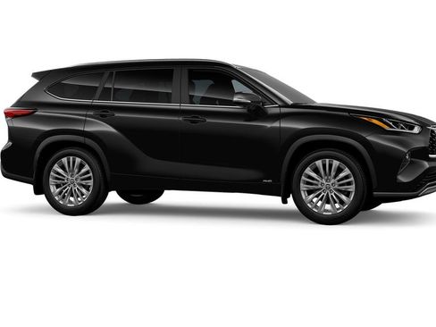 New 2026 Toyota Highlander Platinum image 15