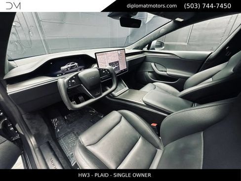 Used 2022 Tesla Model S Plaid AWD/4WD image 16
