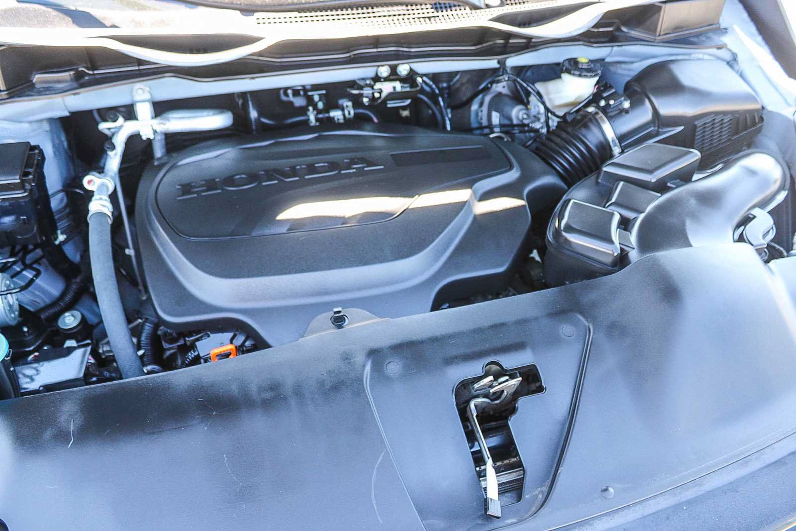 Certified 2024 Honda Odyssey Sport image 25