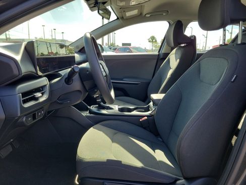 Used 2025 Kia K4 FWD image 14