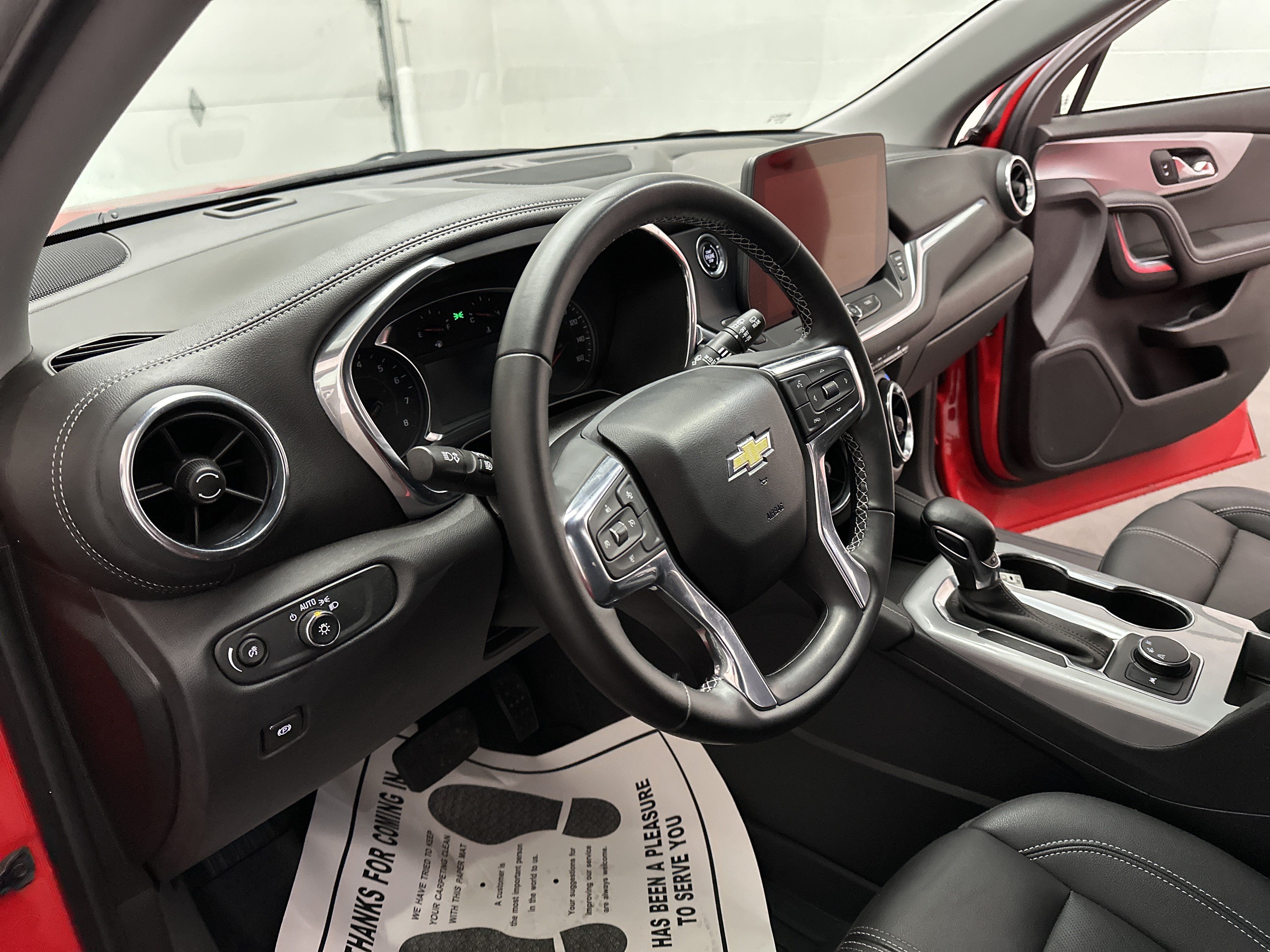 Used 2024 Chevrolet Blazer LT w/ LPO, Floor Liner Package FWD image 15