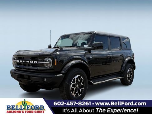 New 2026 Ford Bronco Outer Banks AWD/4WD image 1