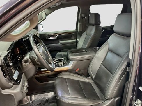 Used 2022 Chevrolet Silverado 1500 LT Trail Boss w/ LT Trail Boss Premium Package AWD/4WD image 22