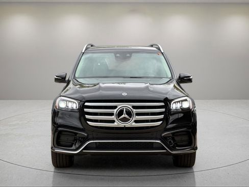 New 2026 Mercedes-Benz GLS 450 GLS 450 image 9