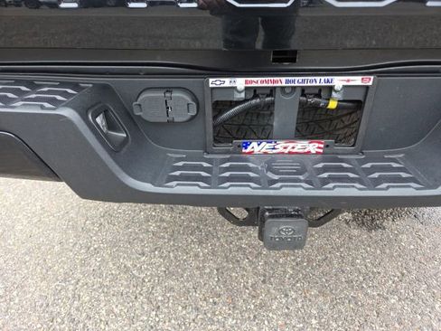 Used 2018 Toyota Tacoma TRD Sport image 27