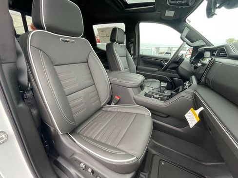 New 2026 GMC Sierra 1500 AT4X image 32