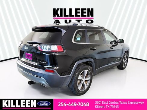 Used 2019 Jeep Cherokee Limited AWD/4WD image 9