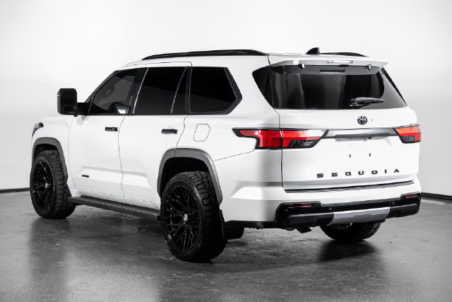 Used 2023 Toyota Sequoia Limited w/ Tow Technology Package RWD image 22