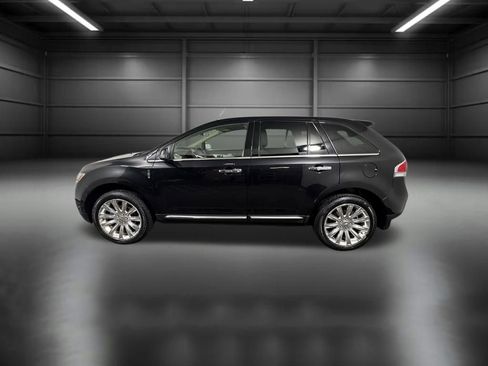 Used 2015 Lincoln MKX AWD w/ Equipment Group 102A image 3