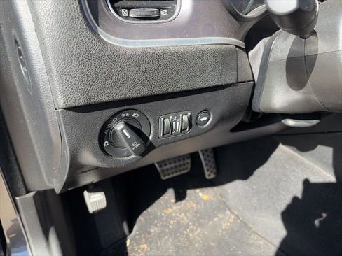 Used 2022 Dodge Charger Scat Pack w/ Driver Convenience Group image 10