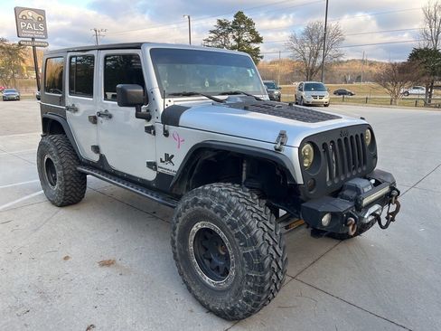 Used 2007 Jeep Wrangler X w/ Trailer Tow Group image 2