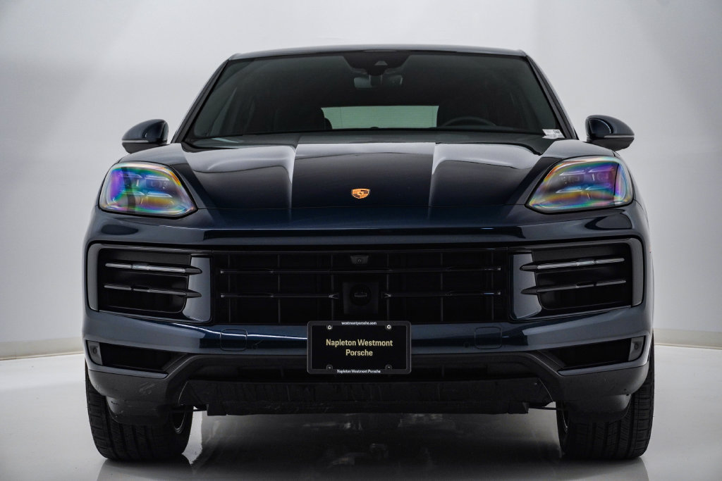 Certified 2026 Porsche Cayenne E-Hybrid Coupe AWD/4WD image 6