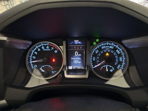 Used 2023 Toyota Tacoma SR5 image 10