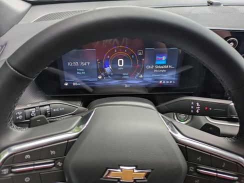 New 2026 Chevrolet Equinox LT w/ Safety and Technology Package FWD image 14