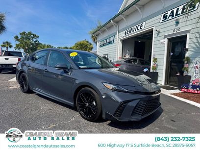 Used 2025 Toyota Camry SE w/ Multimedia Upgrade Package