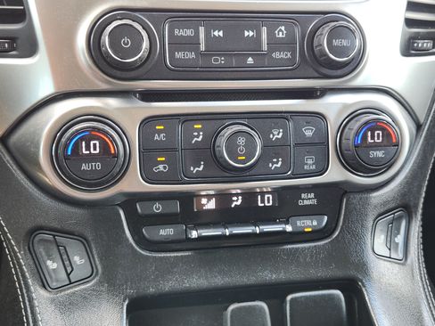 Used 2017 Chevrolet Tahoe LT RWD image 19
