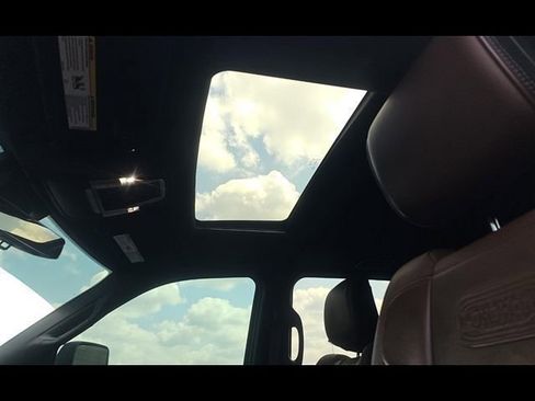 Used 2023 RAM 3500 Limited image 7