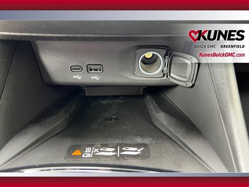 New 2026 Buick Envista Sport Touring w/ Convenience I Package FWD image 33