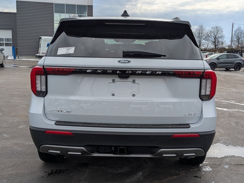 New 2026 Ford Explorer Active image 5