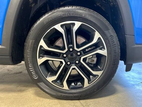 Used 2023 Jeep Compass Limited AWD/4WD image 11