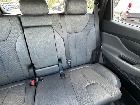 Used 2023 Hyundai Santa Fe SEL w/ Cargo Package image 15