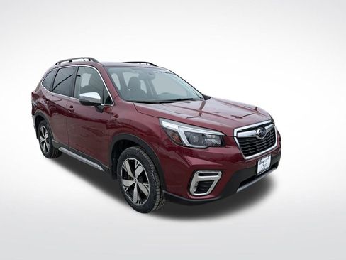 Used 2021 Subaru Forester Touring image 3