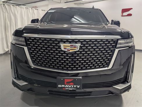 Used 2023 Cadillac Escalade ESV Premium Luxury image 27