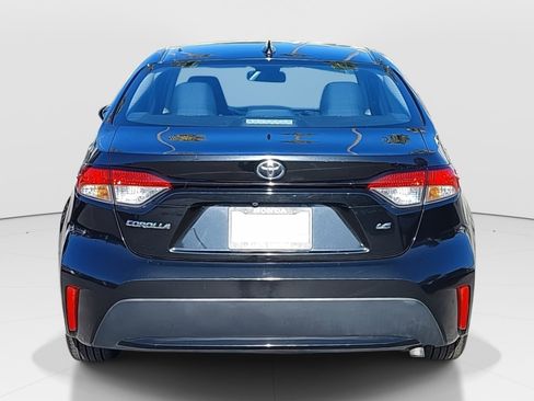 Used 2020 Toyota Corolla LE image 6