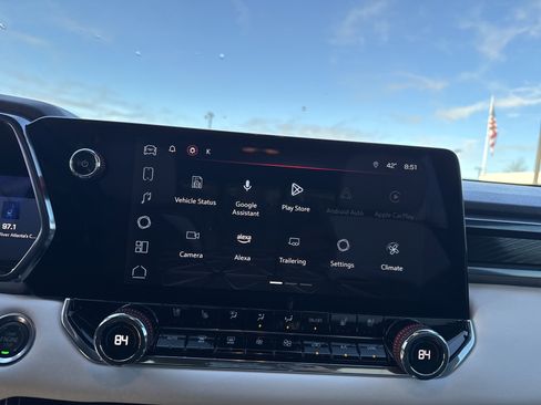 Used 2024 GMC Canyon AT4X image 23