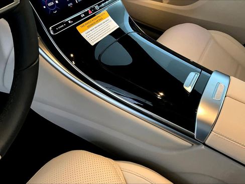 New 2026 Mercedes-Benz GLC 300 GLC 300 image 11