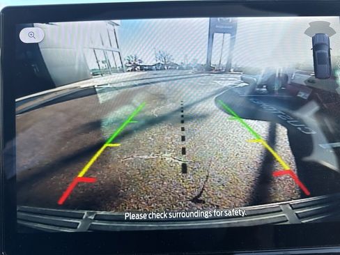 Used 2023 Ford Expedition Max Limited image 3