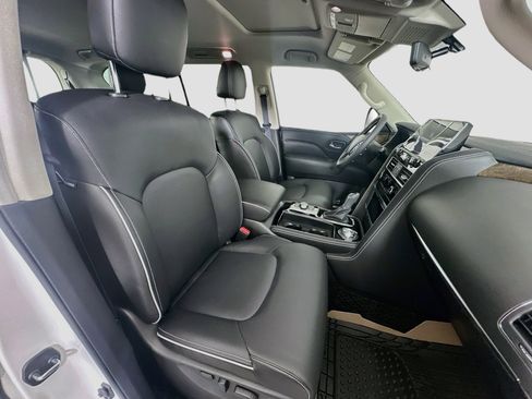 Used 2023 INFINITI QX80 Premium Select w/ Cargo Package AWD/4WD image 34