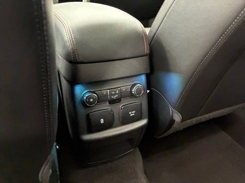 Used 2018 Ford Explorer Sport w/ Equipment Group 401A AWD/4WD image 19