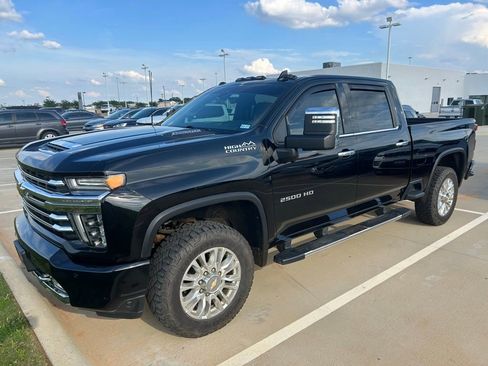 Used 2022 Chevrolet Silverado 2500 High Country AWD/4WD image 15