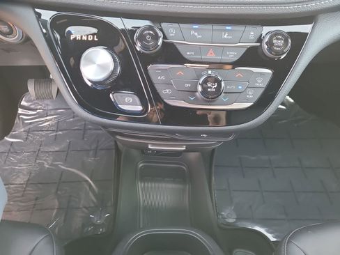 New 2026 Chrysler Pacifica Select image 25
